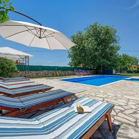 Holiday home Soricevi Dvori *