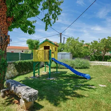 Holiday home Soricevi Dvori